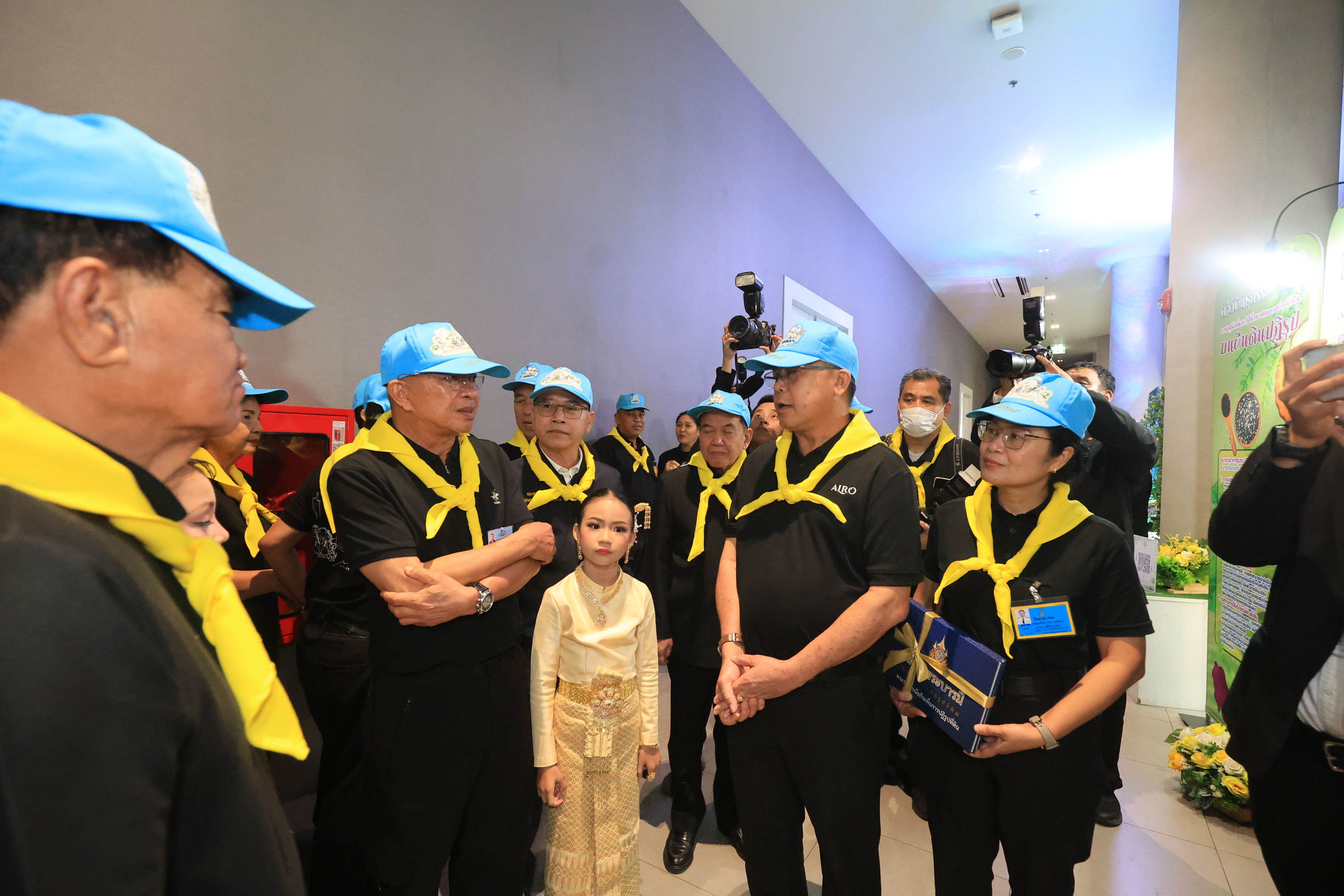 title - ส.ป.ก. ร่วมจัดงานนิทรรศการเฉลิมพระเกียรติพระบาทสมเด็จพระเจ้าอยู่หัว เนื่องในโอกาสมหามงคลเฉลิมพระชนมพรรษา 74 พรรษา 28 กรกฎาคม 2569 “ตามรอยเบื้องพระยุคลบาท น้อมสํานึกในพระมหากรุณาธิคุณ”